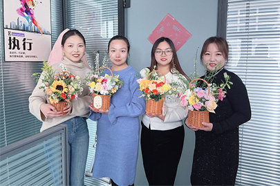 若水芳華，綻若春花！女神節(jié)到，聚丙烯酰胺廠家賽諾威恭祝天下所有女性芳華若春花！